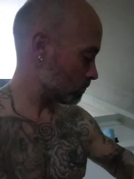 Cam4 Private Sex Chat of DaddyDick069