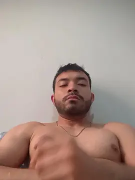 Cam4 Watch Live Sex Cams of Luisfer98