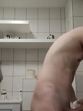 Cam4 Nude Webcam of skinnyboy1097