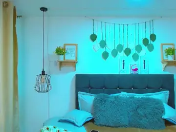 Cam4 Adult Webcam of kharlamorrys_