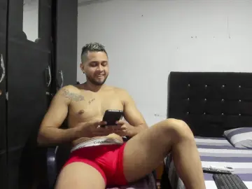 Cam4 Live Porn of Ryan_xc