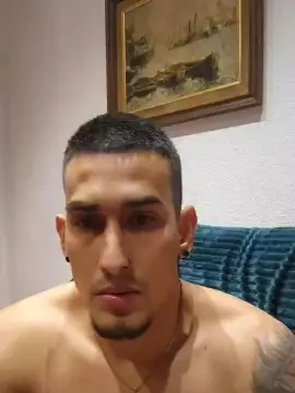 Cam4 Adult Webcam of Andrewxxx9