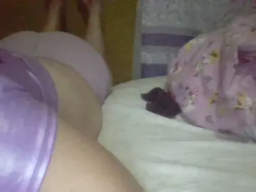 Cam4 Watch Live Sex Cams of Chiquit1taa