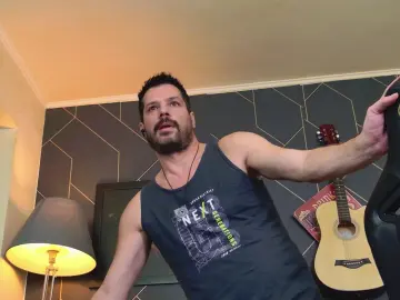 Cam4 Free Porn Cam of MrSunday