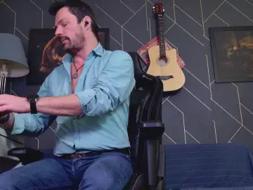 Cam4 Nude Webcam of MrSunday