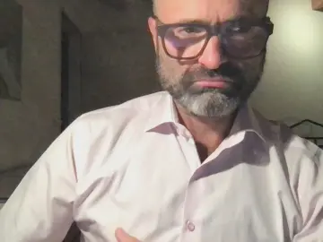 Swiss_man_69 from cam4