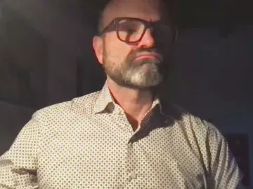 Cam4 Sex Cam of Swiss_man_69