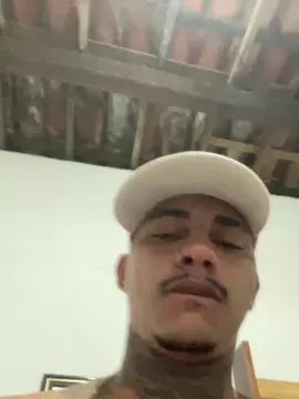 Cam4 Free Porn Cam of gleibson5