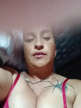 Cam4 Sex Cam of Isabellabella7