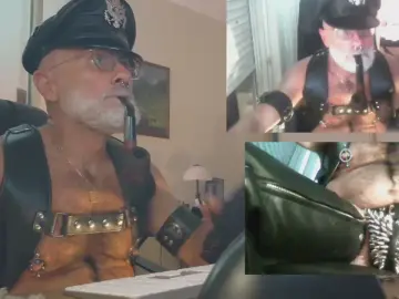 Cam4 Adult Webcams of musclescigar