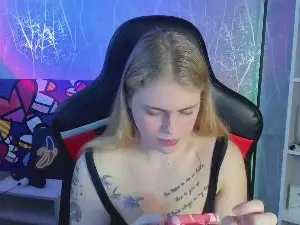 Jolly_Doll from cam4