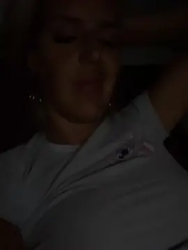 Cam4 Free Live Porn of AninhaLopes