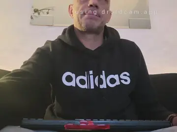 Cam4 Private Sex Chat of chavarez1981