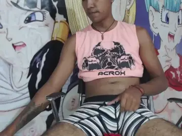 Cam4 Sex Chat of skinny_bigpenis