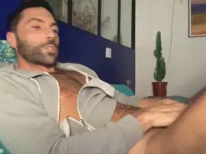 Cam4 Live Sex of KiinkyBtm