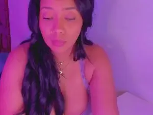 Cam4 Nude Webcam of NicolePasqualot