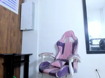 cleopatra_Trans from cam4