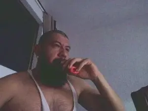Cam4 Live Sex Cam of Bullmanxxx