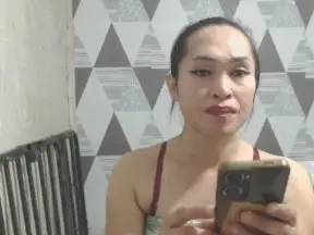 Cam4 Adult Video Chat of hugecockpretty