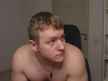 Cam4 Best live sex cam show of Richard_Dullas