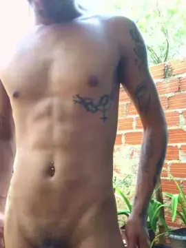 Cam4 Private Sex Chat of elvisnaomorreu