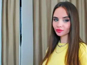 CharmingVixeny from cam4