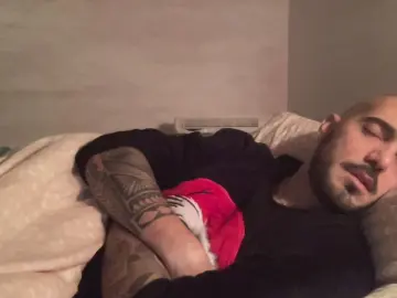 Cam4 Private Sex Chat of alessandromori9