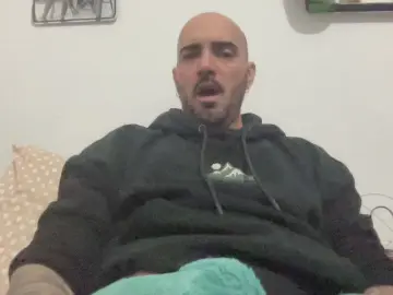 Cam4 Live Sex of alessandromori9