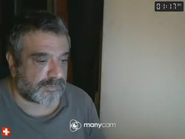 Cam4 Live Sex Cam of benenzo