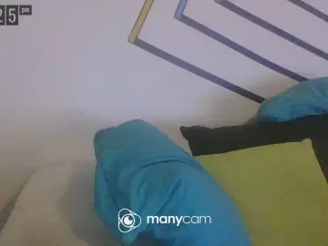 Cam4 Live Sex of benenzo