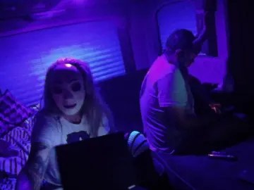 Cam4 Watch Live Sex Cams of Lilithjamiez1