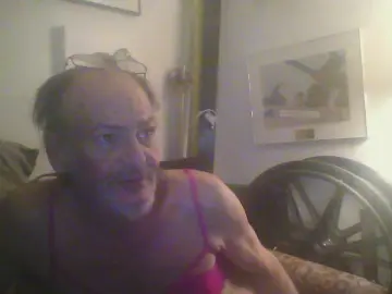 Cam4 Sex Chat of darrinfowler