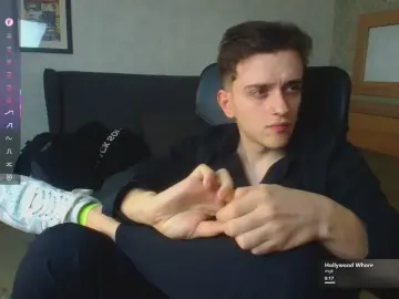 Cam4 Live Porn of FelixStark