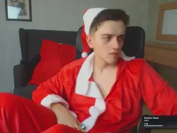 Cam4 Nude Webcam of FelixStark