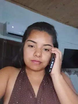 Cam4 Free Live Porn of morena24sexyfun