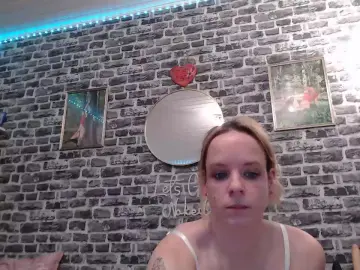 Cam4 Live Sex Cam of xHotmilf87x