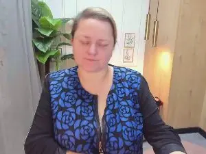 Cam4 Adult Webcam of ScarlettSoft