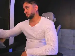 Cam4 Live Sex Cam of sergi_mancini_