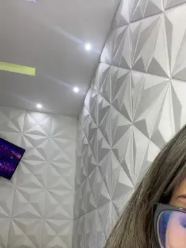 Cam4 Nude Webcam of Moranguinh_24