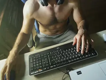 Cam4 Best Webcam of alucard_58491