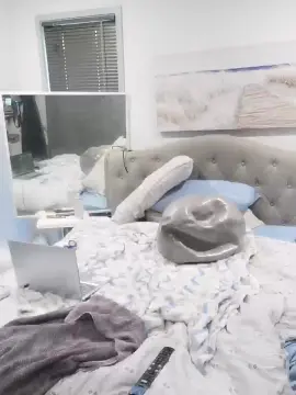 Cam4 Private Sex Chat of handsolo_porn