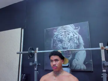 Cam4 Watch Live Sex Cams of drakehott_