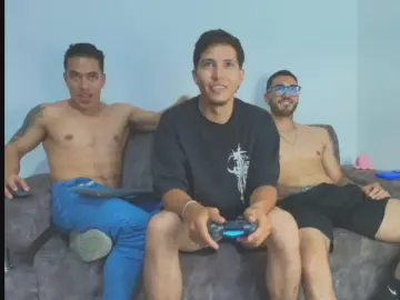 Cam4 Live Sex of thebadboys01