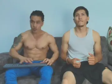 Cam4 Live Sex of thebadboys01