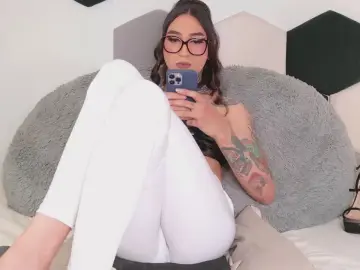 Cam4 Adult Video Chat of JulianaJuliana