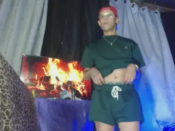 Cam4 Live Sex of hairy_ass_pig