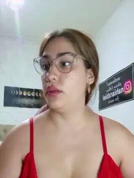 Cam4 Live Porn of Nahiarabiel