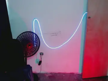 Cam4 Adult Video Chat of Alexxx_cute_