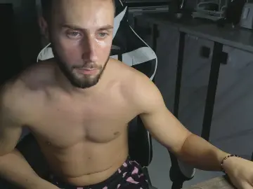 Cam4 Adult Video Chat of RyanStorm_