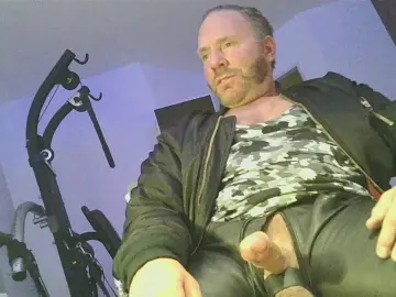 Cam4 Live Sex of leatherdude